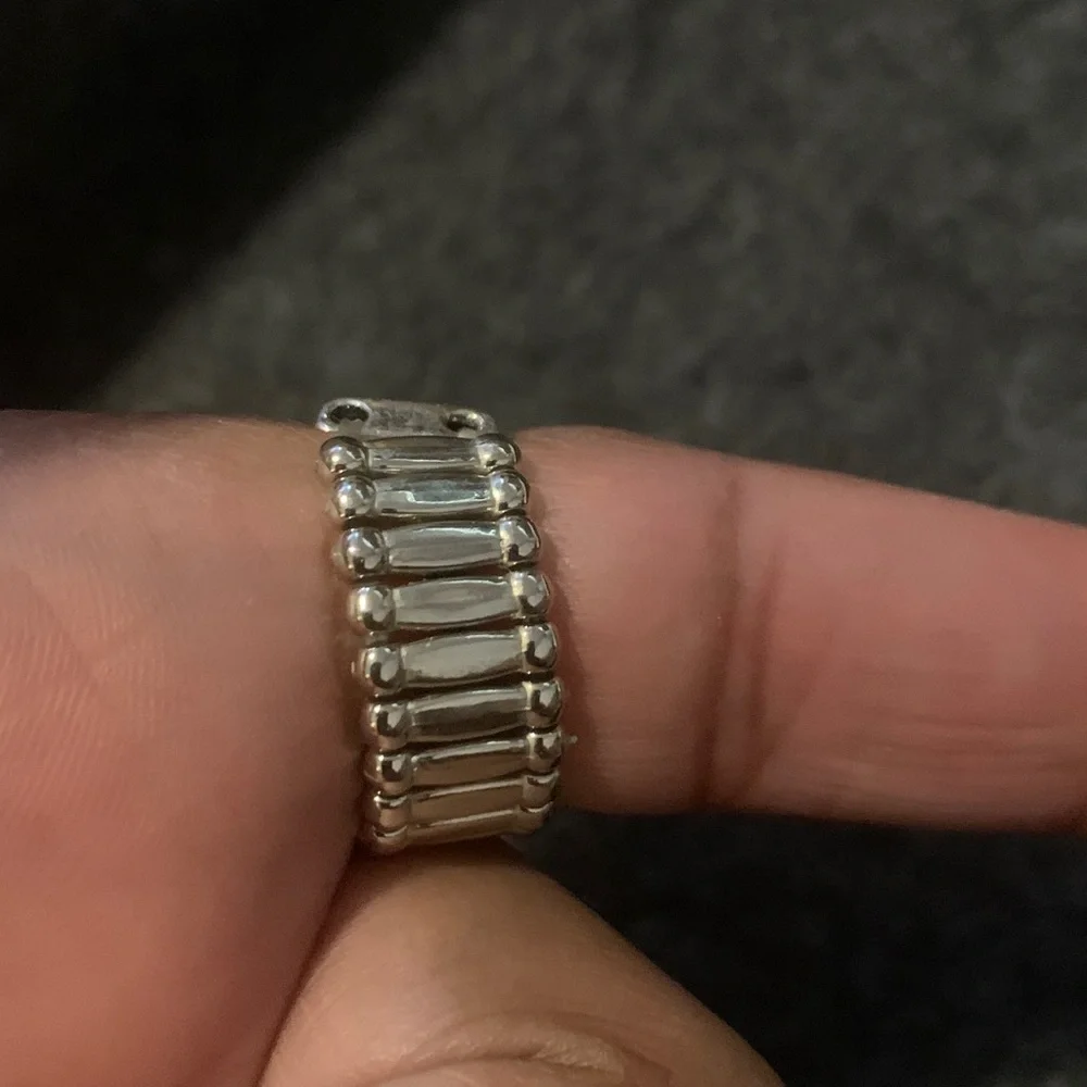 Adjustable Ring - Picture 2 of 4